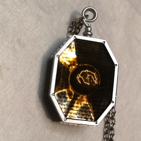 Last Chance🎉 Harry Potter Horcrux Locket Necklace - Picture 3 of 5
